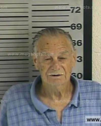 Booking photo of Bobby Burse, Dyer County, Aug 30, 2016