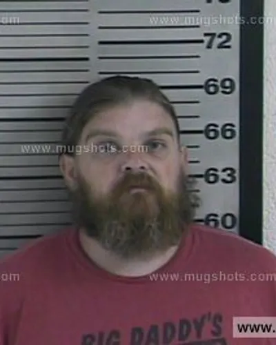 Booking photo of James Seratt, Dyer County, Nov 8, 2016