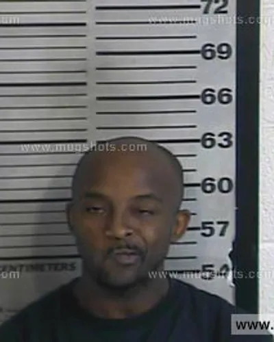 Booking photo of Atlas Verneal Gaddy, Dyer County, Aug 20, 2016