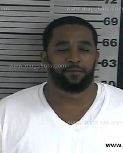 Booking photo of Antonio Lamont Sherron, Dyer County, Mar 10, 2016