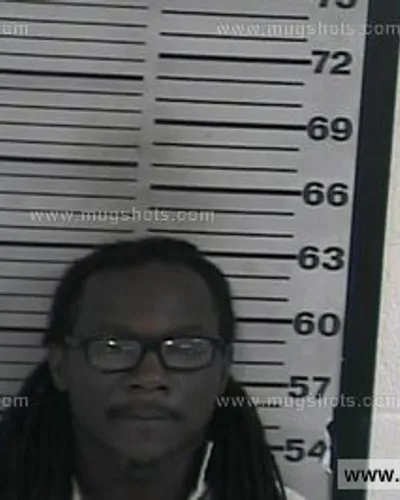 Booking photo of Tarrus Randles, Dyer County, Nov 12, 2016