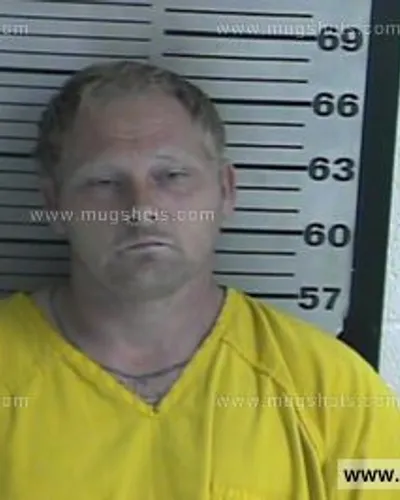 Booking photo of Benjamin Burns, Dyer County, Oct 2, 2016