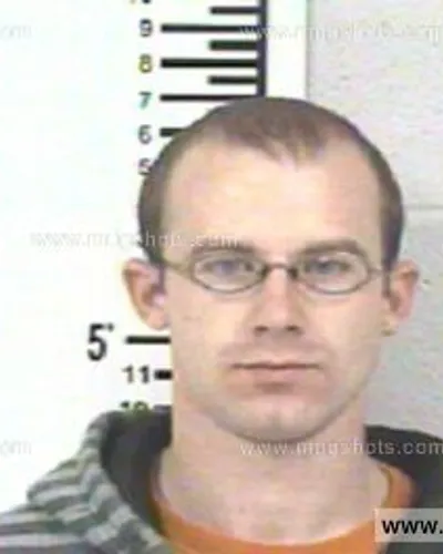 Booking photo of DUSTON GIPSON, Franklin County, Mar 9, 2013