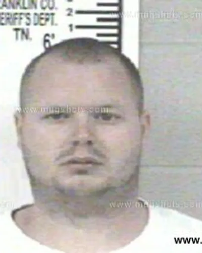 Booking photo of ADAM CLAYTON GIFFORD, Franklin County, Jan 5, 2014