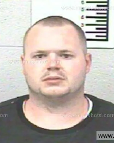 Booking photo of ADAM CLAYTON GIFFORD, Franklin County, Jan 31, 2014