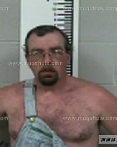 Booking photo of Davis Nathaniel Edward, Franklin County, Apr 16, 2017