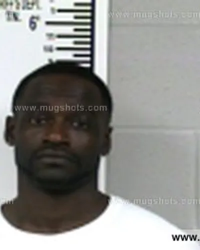 Booking photo of Brown Ulraick Uncel, Franklin County, Jun 5, 2017