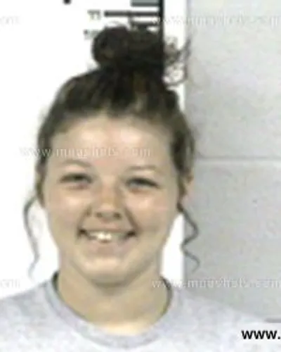 Booking photo of Bailey Shae, Franklin County, Sep 29, 2017