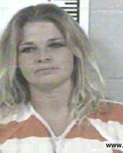 Booking photo of PENNY DARLENE HODGES, Franklin County, May 4, 2014