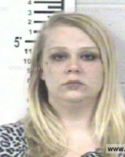 Booking photo of LAUREN BURNS, Franklin County, Jun 19, 2013