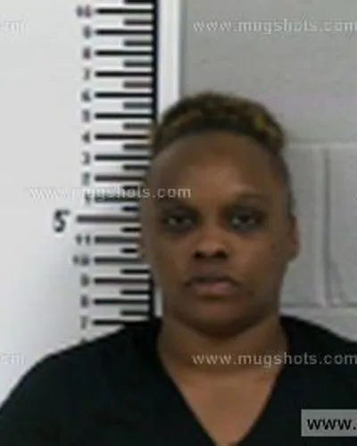 Booking photo of Kelly Leeann, Franklin County, May 13, 2017