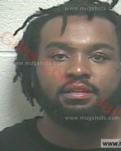Booking photo of Deterrius Wanya Mcclain, Giles County, May 6, 2017