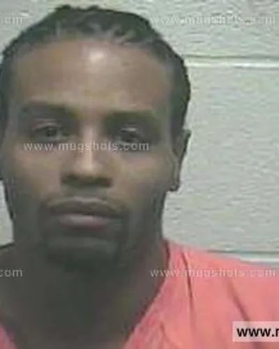 Booking photo of Deion Damien Hall, Giles County, Jan 22, 2015