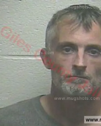 Booking photo of Thomas Adam Waldran, Giles County, Nov 16, 2016