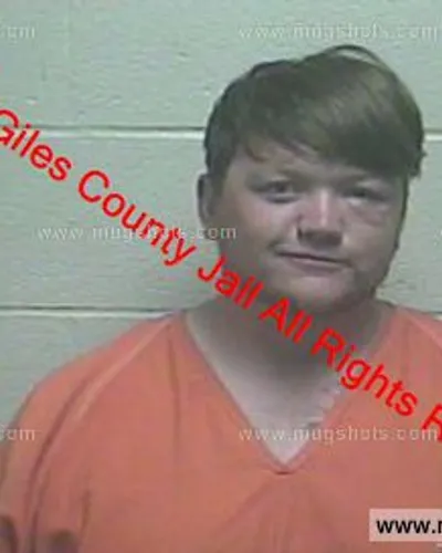 Booking photo of Carson Eli Lunn, Giles County, Apr 29, 2019