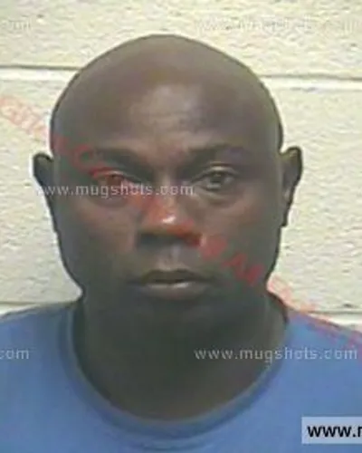 Booking photo of Thomas Wayne Bush, Giles County, Aug 29, 2015