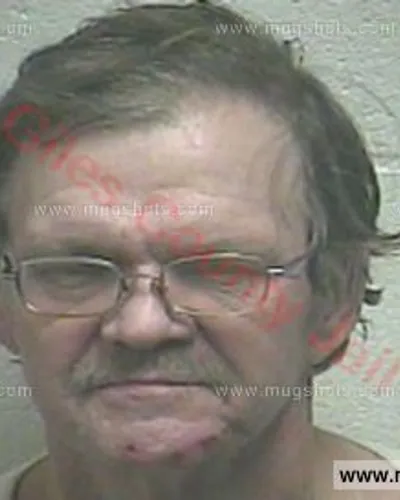 Booking photo of Frankie Lavon Adkins, Giles County, Dec 20, 2016