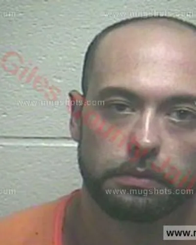 Booking photo of Thomas William Fralix, Giles County, Oct 22, 2016