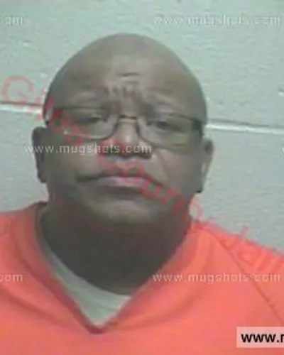 Booking photo of Antonio Henderson, Giles County, Jul 9, 2016