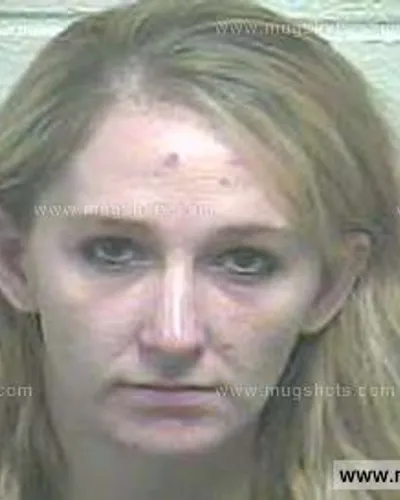 Booking photo of Erica Brewer, Giles County, Oct 5, 2013