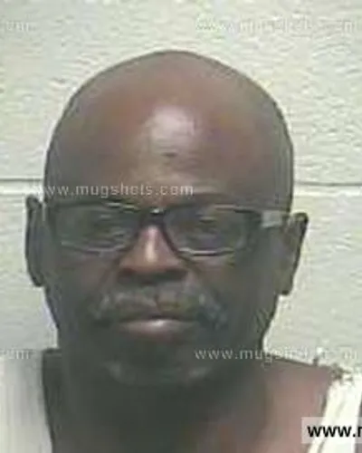 Booking photo of Henry Lewis Phillips, Giles County, Dec 31, 2013