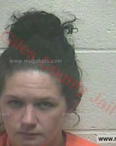 Booking photo of Kayla Danielle Schrimsher, Giles County, Jun 10, 2017