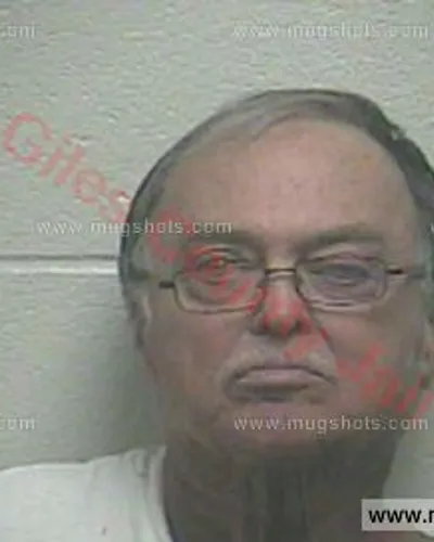 Booking photo of Eddie Burns, Giles County, Apr 13, 2017