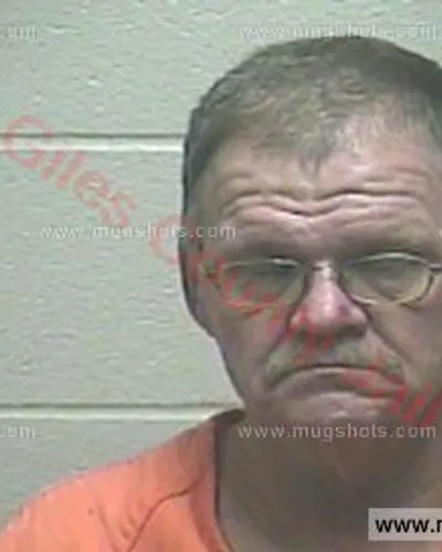 Booking photo of Frankie Lavon Adkins, Giles County, Nov 2, 2017