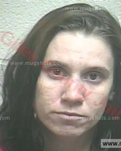 Booking photo of Amber Kathleen Jones, Giles County, May 6, 2016