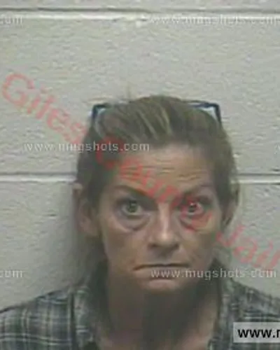 Booking photo of Dee Mullins, Giles County, Jul 15, 2017