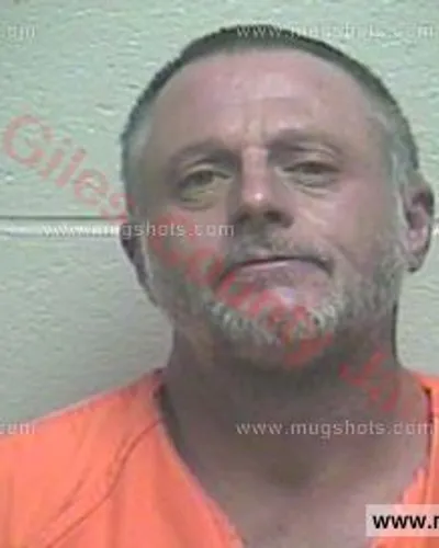Booking photo of Chad Everett Foster, Giles County, Jan 29, 2018