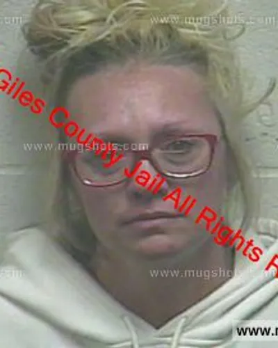 Booking photo of Laura Huskey, Giles County, Mar 6, 2019
