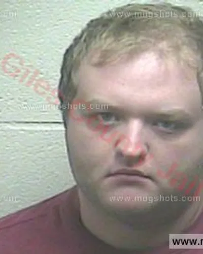 Booking photo of Garrett Maxwell, Giles County, Oct 19, 2017