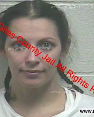Booking photo of Aimee Renee Holt, Giles County, Jan 26, 2019