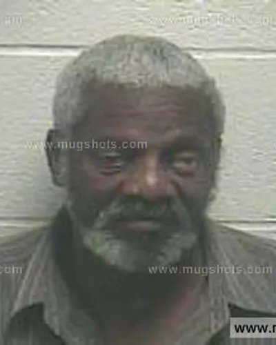 Booking photo of Terry Layne Hobson, Giles County, Nov 4, 2014