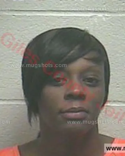 Booking photo of Lakisha Kajuane Beegle, Giles County, Dec 7, 2017