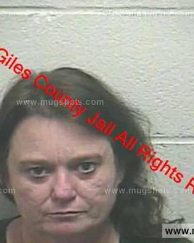 Booking photo of Karen Denise Robbins, Giles County, Jan 8, 2019