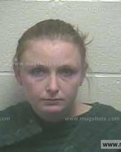Booking photo of Carrie Lucas, Giles County, Nov 19, 2014