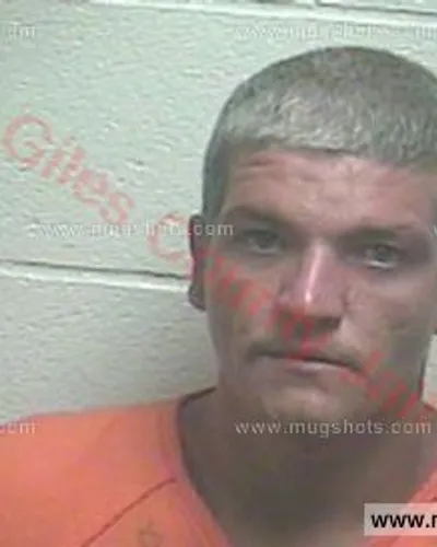 Booking photo of Adam Corey Cline, Giles County, Jun 29, 2016