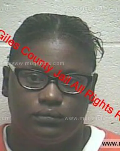 Booking photo of Ronshunda Brown, Giles County, Oct 5, 2019