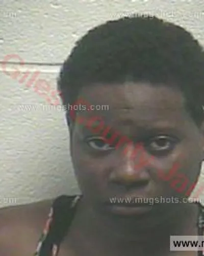 Booking photo of Tamicka Cummings, Giles County, Sep 19, 2015