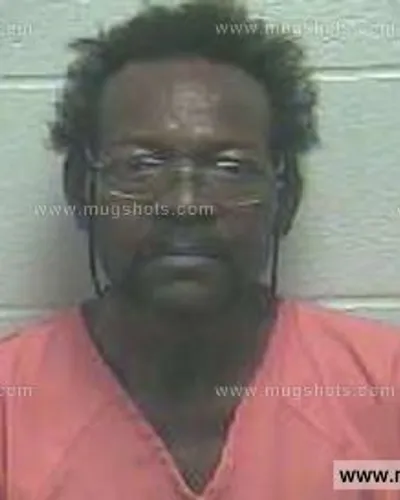 Booking photo of Duel Crook, Giles County, Apr 18, 2015