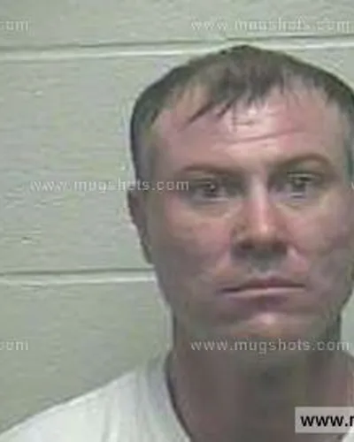 Booking photo of AUSTIN LEE BURCHELL Jr., Giles County, May 14, 2015