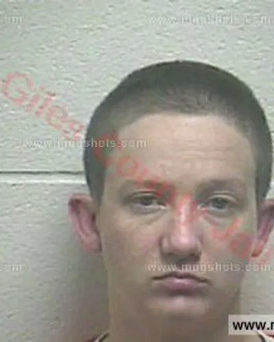 Booking photo of Layla Michelle Gowder, Giles County, Apr 20, 2018