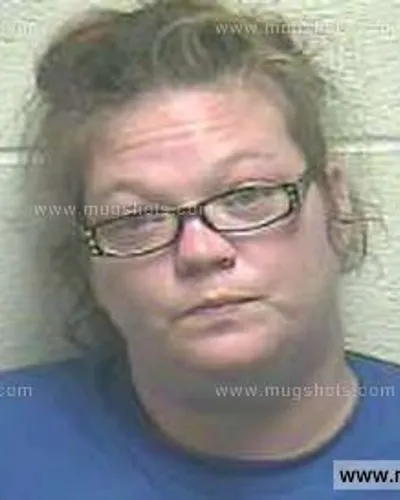 Booking photo of AMANDA Nicole HUGHES, Giles County, Jun 27, 2015
