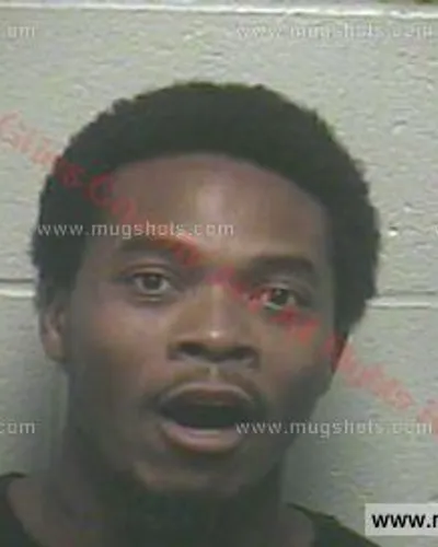Booking photo of Andre Marquese Edmiston, Giles County, Aug 25, 2015