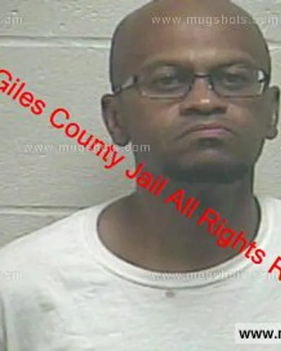 Most recent booking photo for Kevin Wynn Simmons