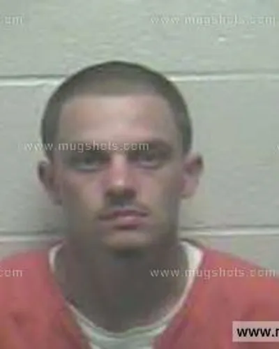 Booking photo of Erik Blake Thornton, Giles County, Jun 8, 2015