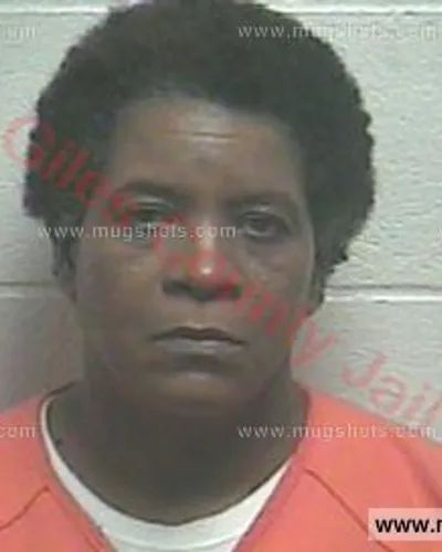 Booking photo of Tonia Coleman, Giles County, Feb 26, 2017
