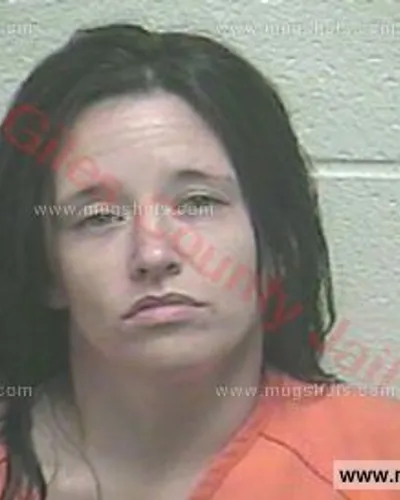 Booking photo of BRITNIE S WHITE, Giles County, May 18, 2018